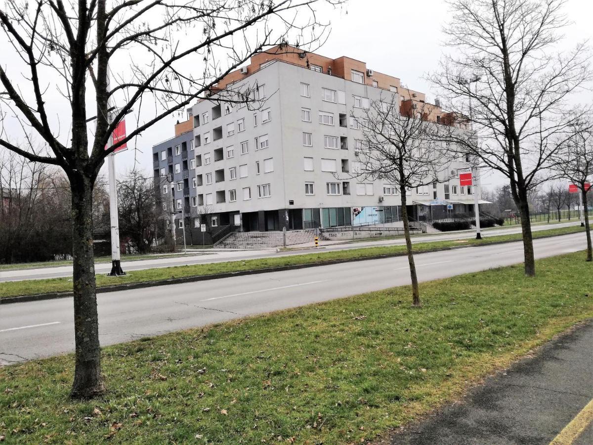 Apartman Ella Apartment Загреб Екстериор снимка