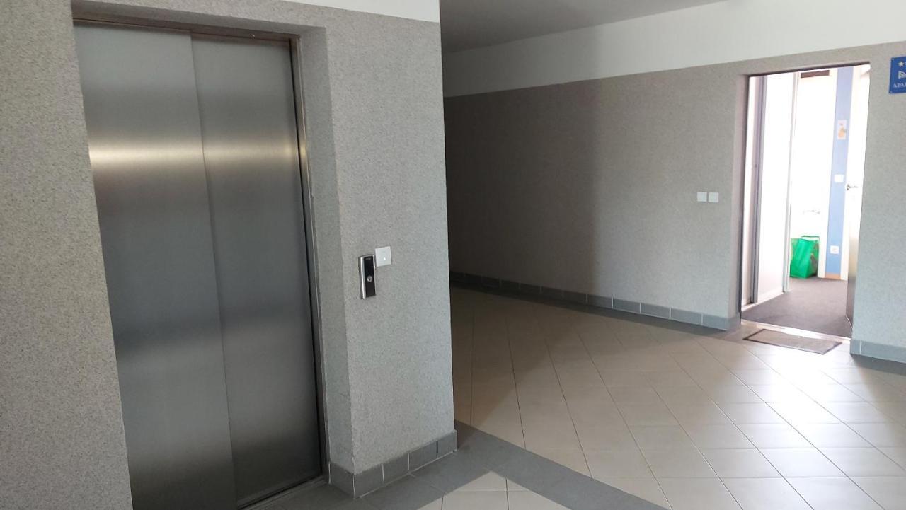 Apartman Ella Apartment Загреб Екстериор снимка
