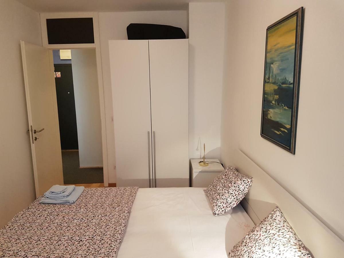Apartman Ella Apartment Загреб Екстериор снимка